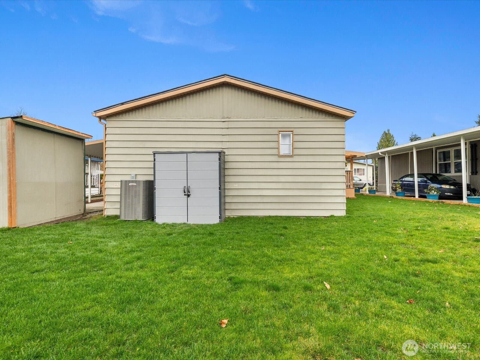 Property photo 37