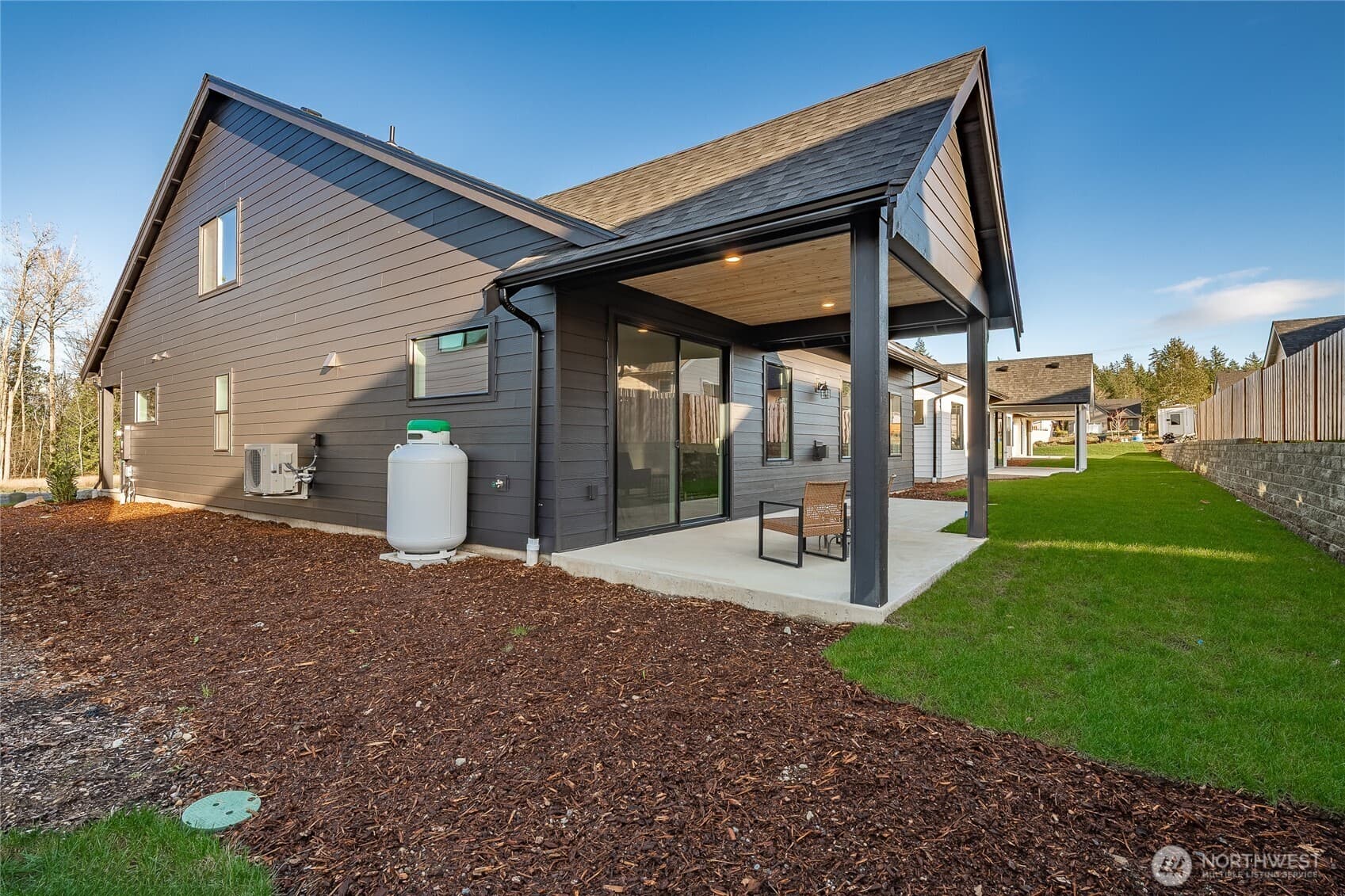 Property photo 35