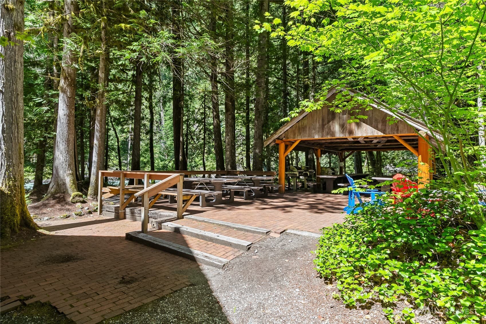 Property photo 33