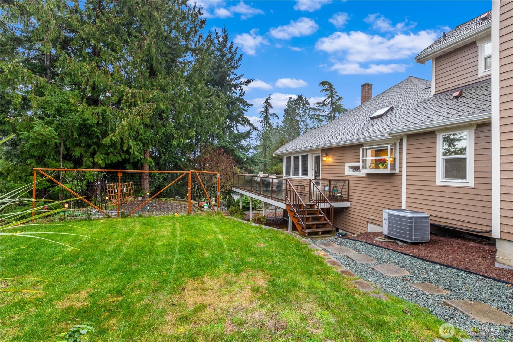 Property photo 32