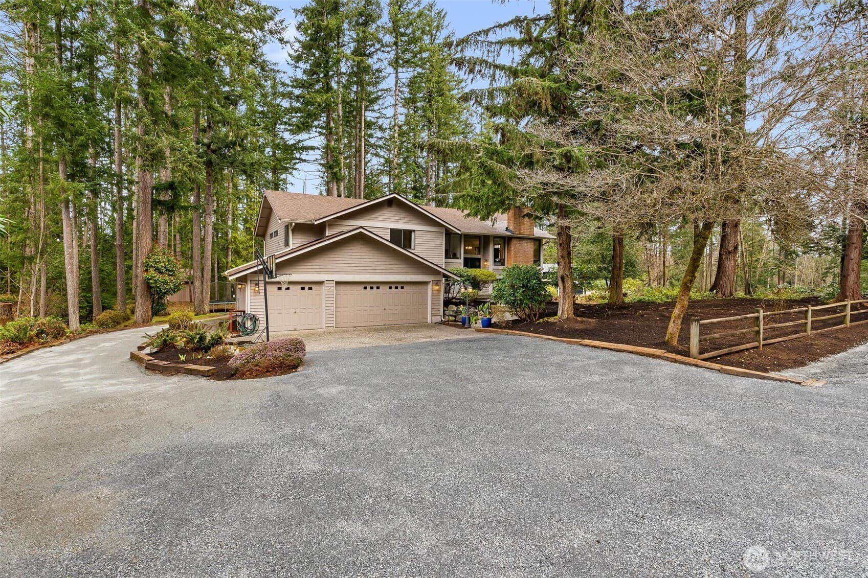 Property photo 40