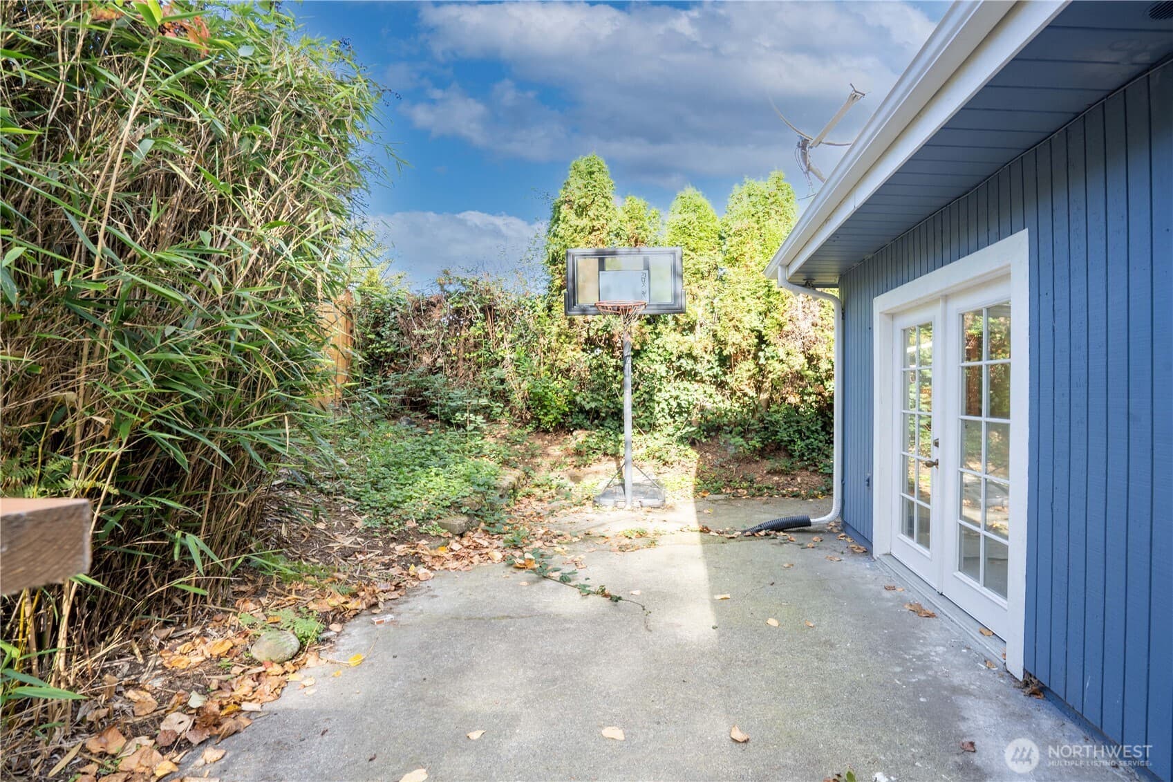 Property photo 28