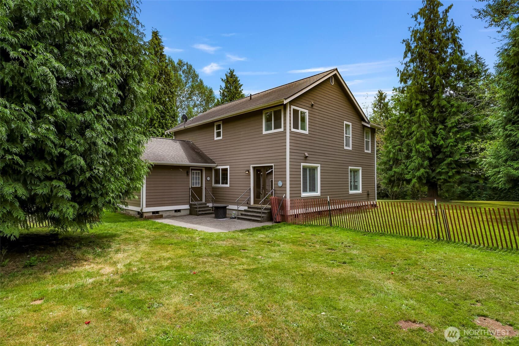 Property photo 35