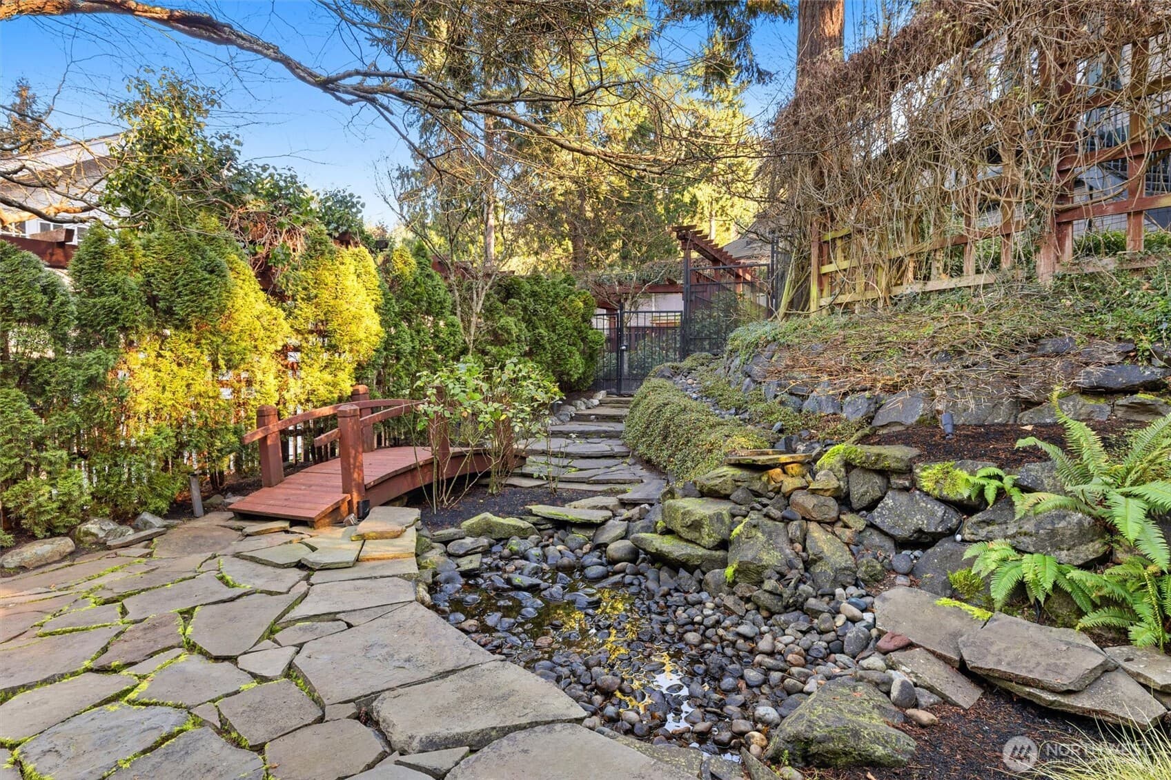 Property photo 38