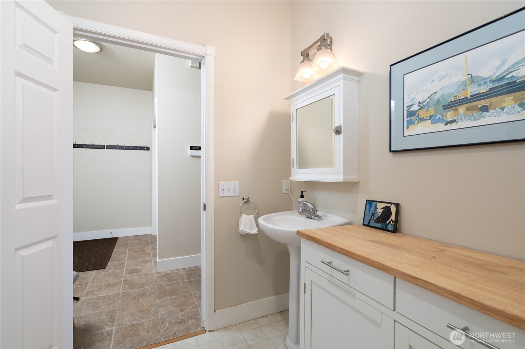 Property photo 25