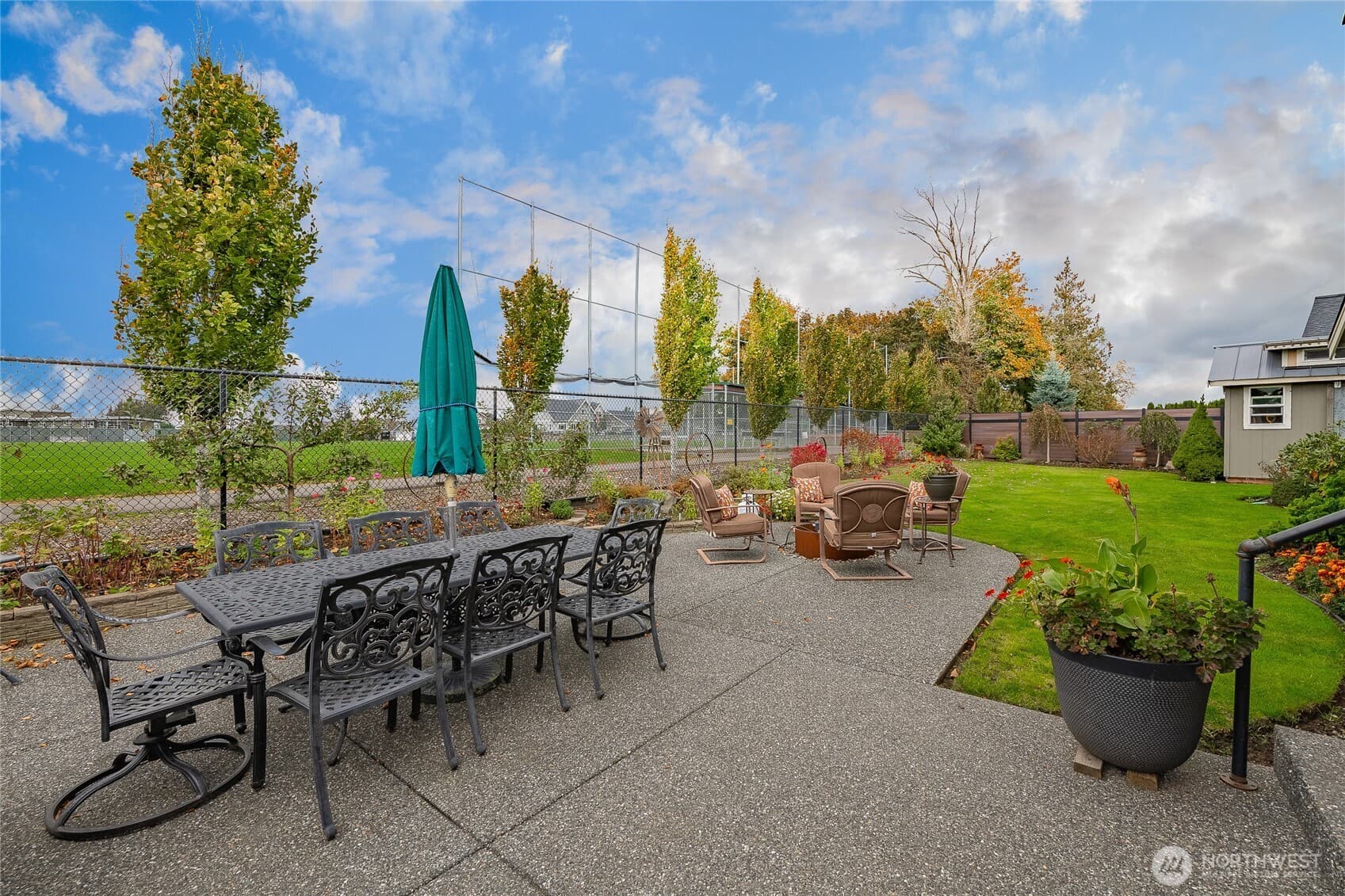 Property photo 33