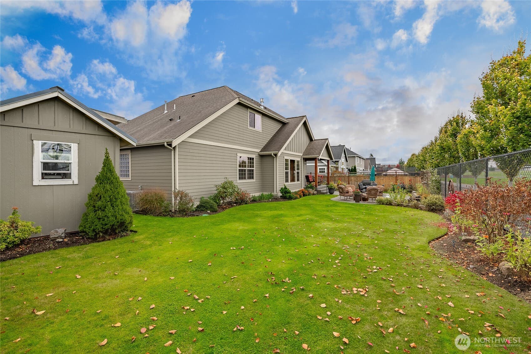 Property photo 35