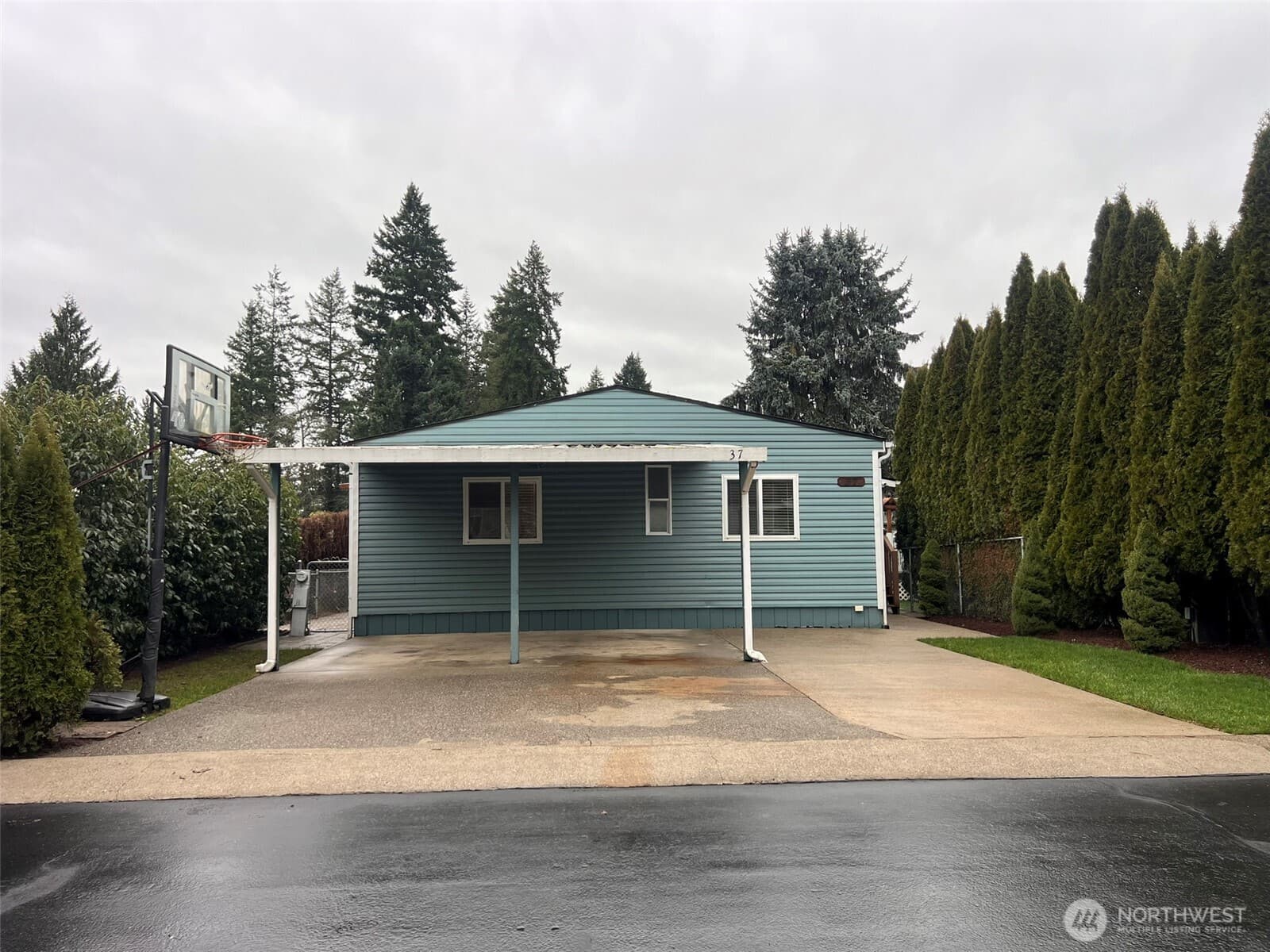 Property photo 35
