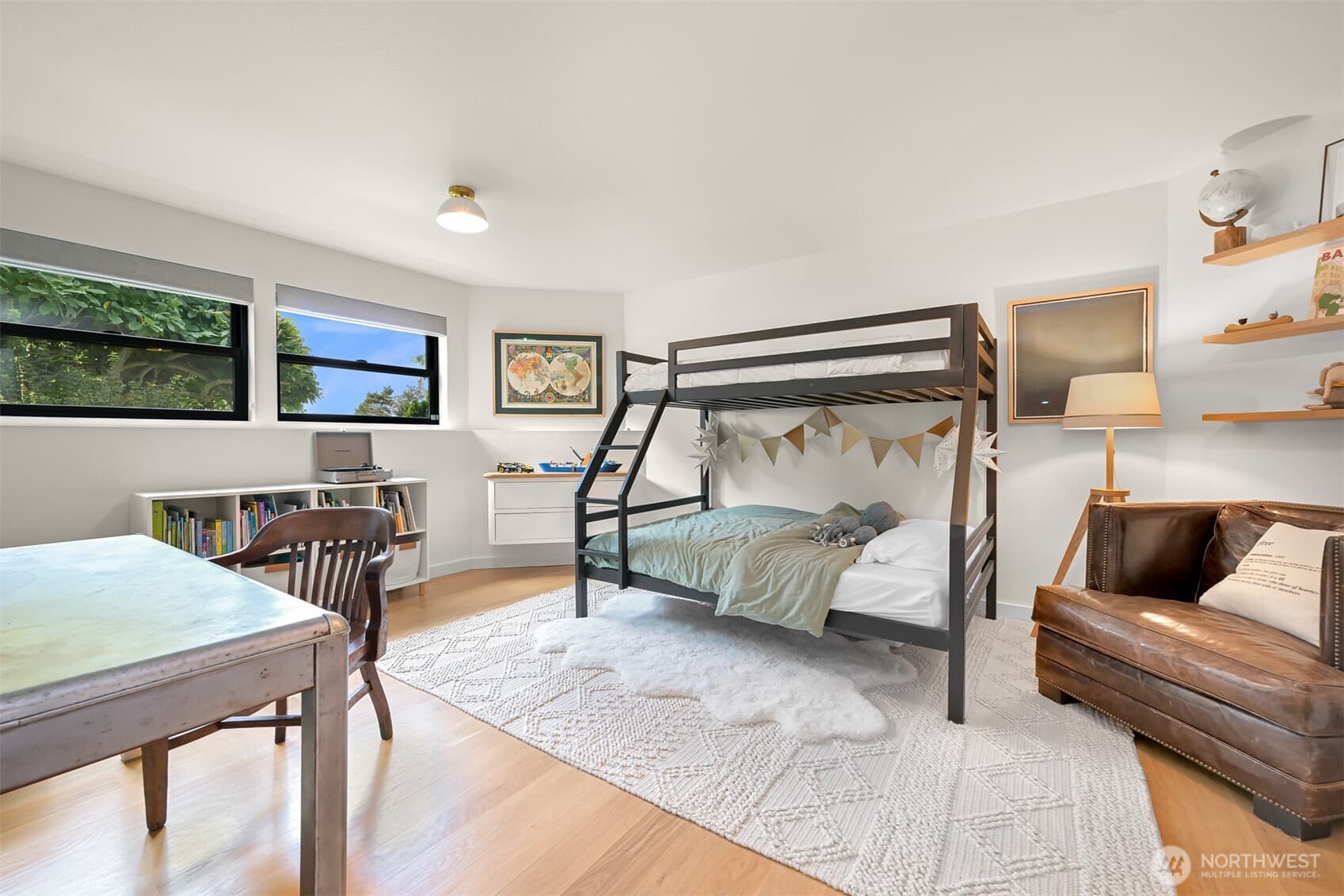Property photo 35
