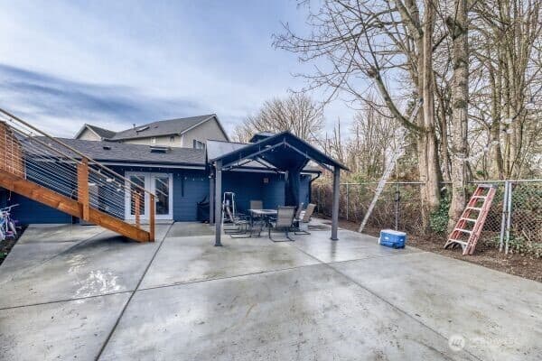 Property photo 28
