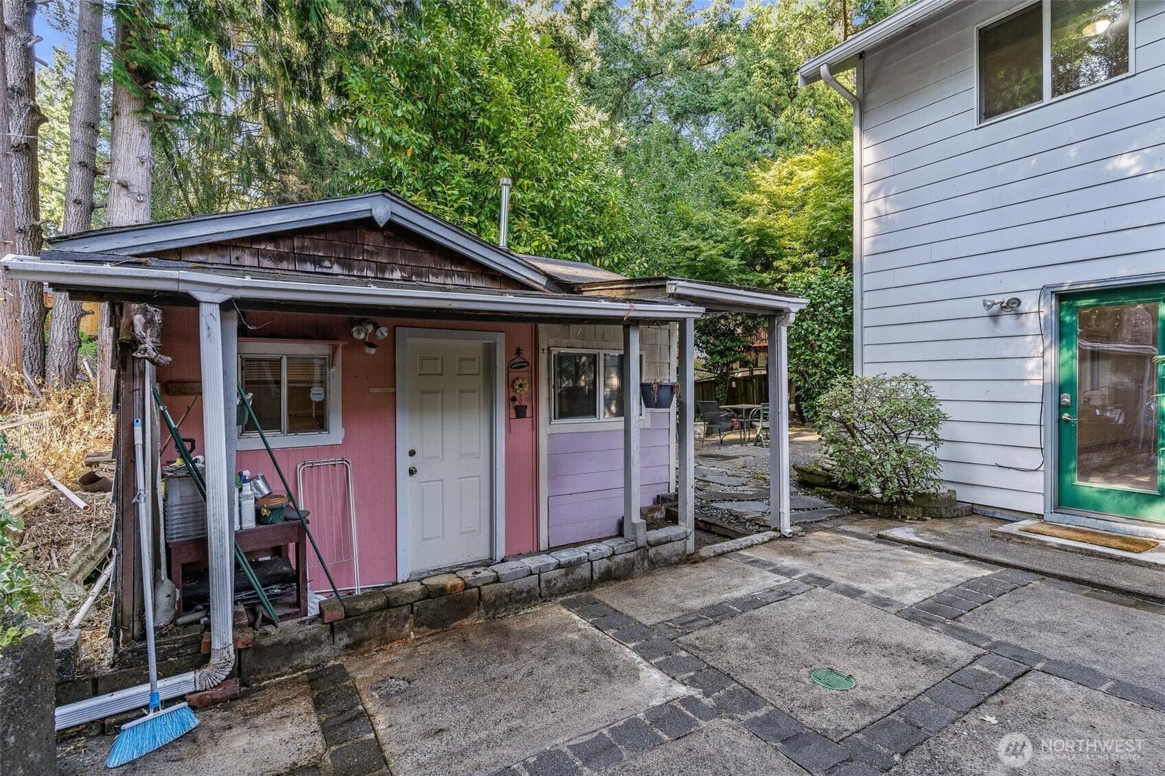 Property photo 28