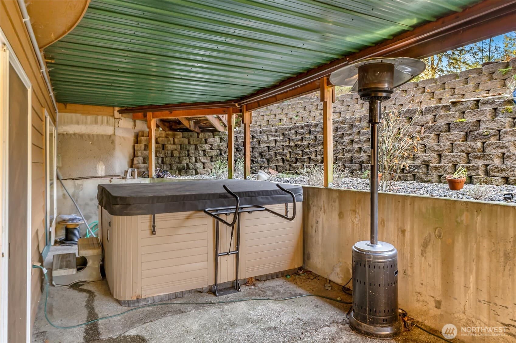 Property photo 35