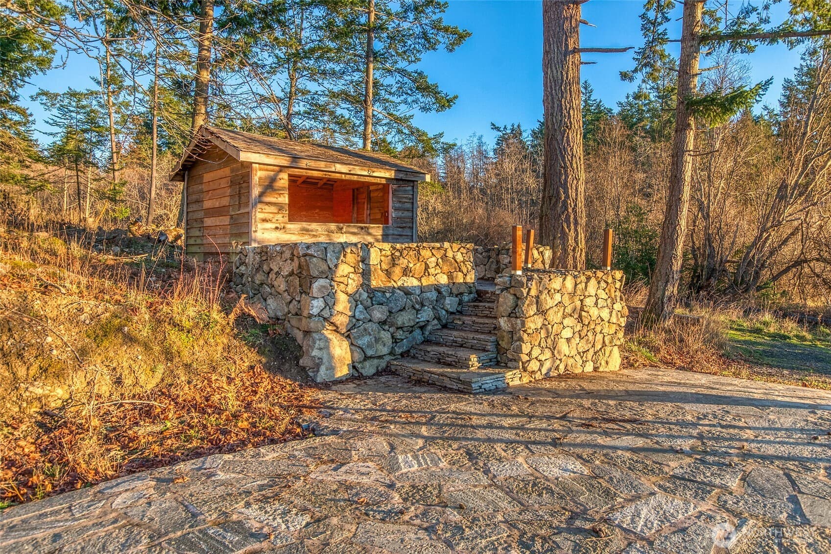 Property photo 38