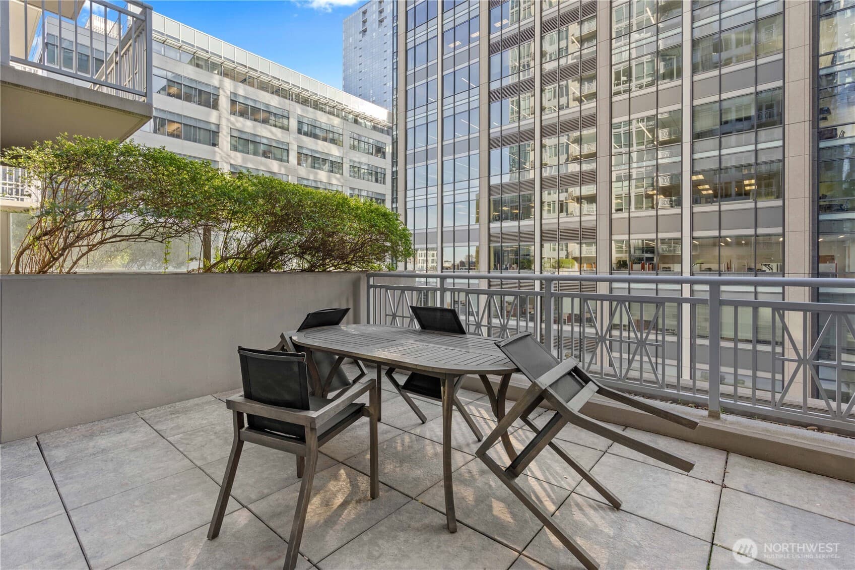 Property photo 28