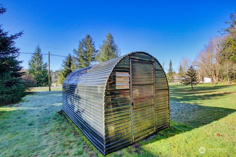Property photo 25