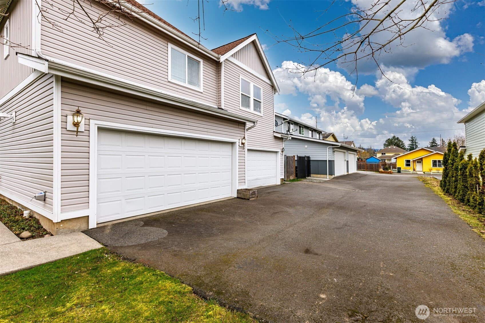 Property photo 33
