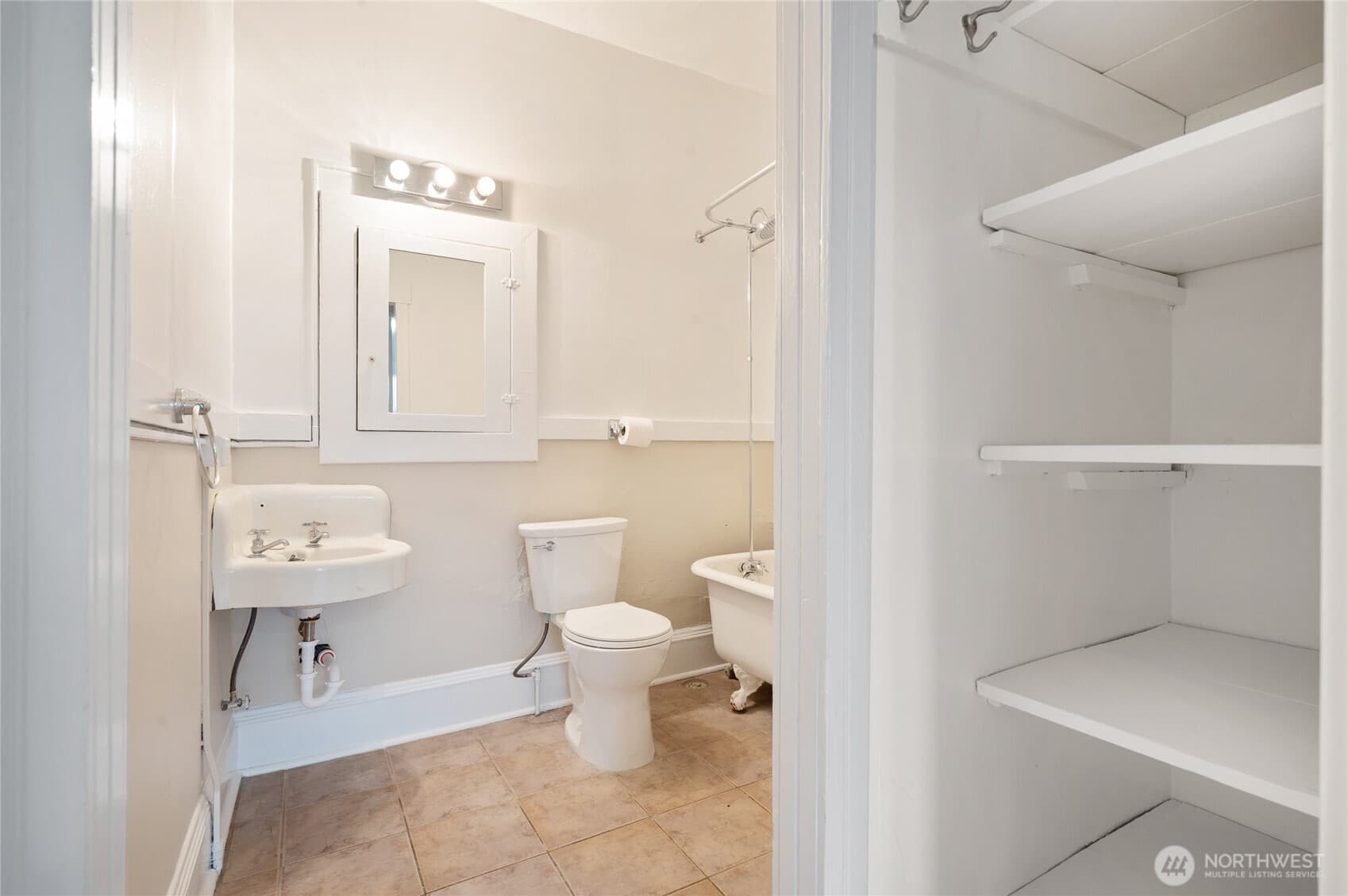 Property photo 23