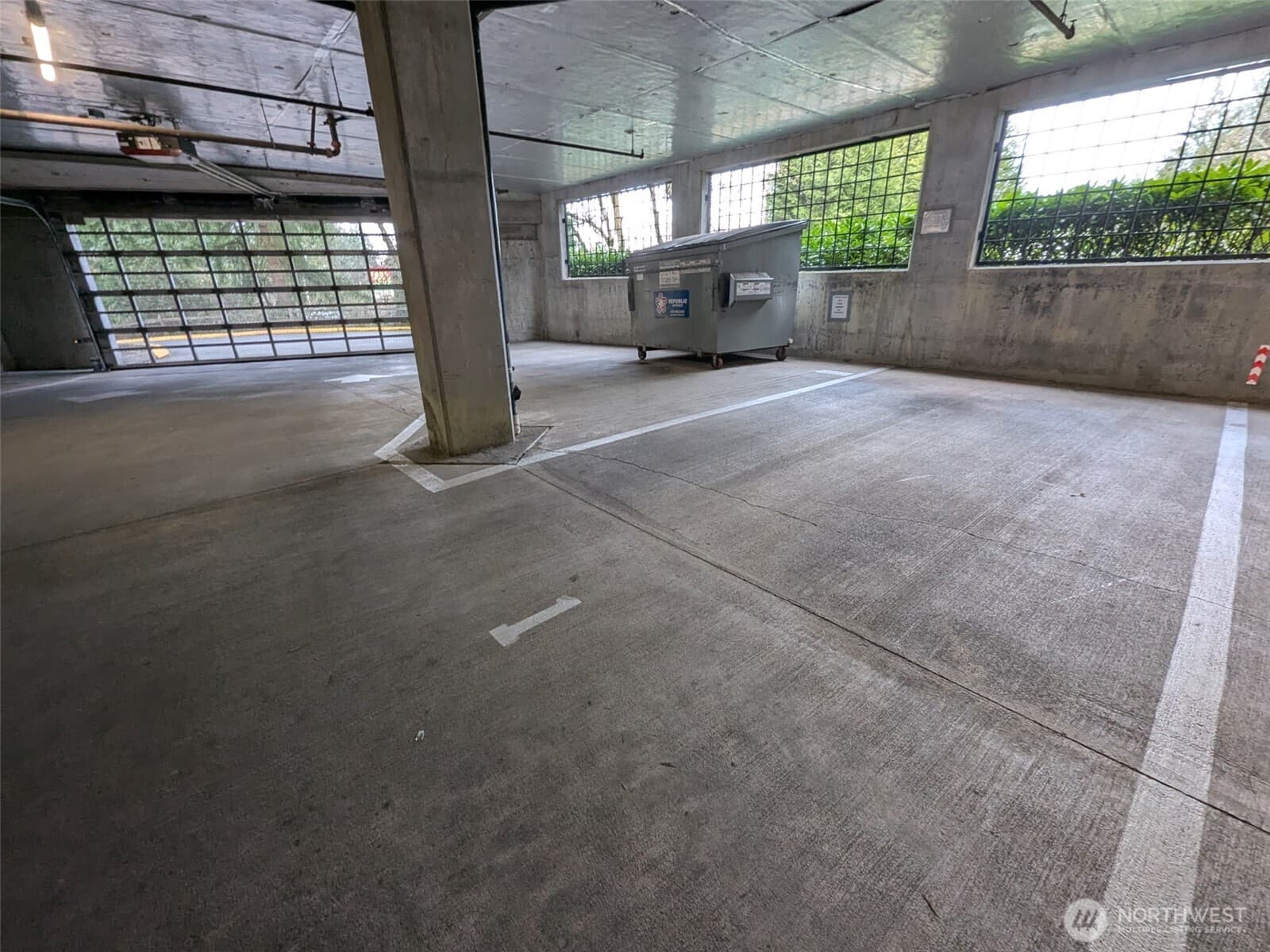 Property photo 33