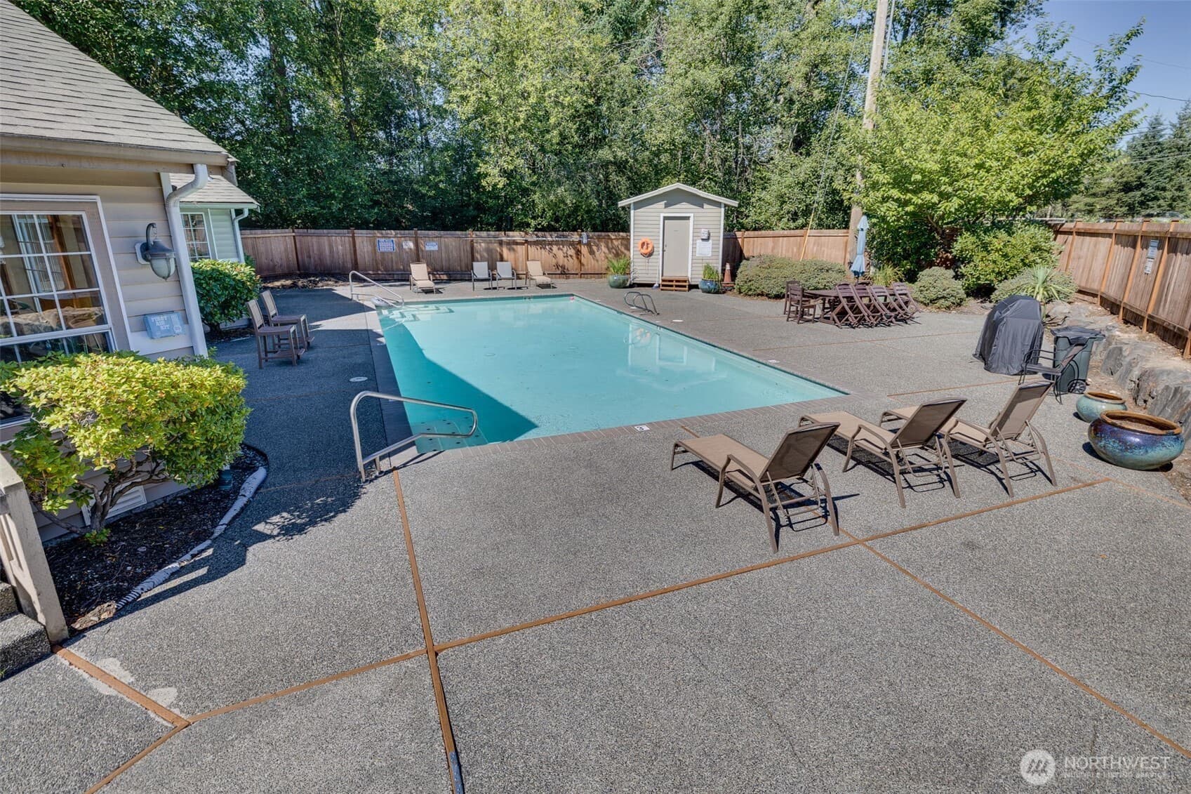 Property photo 32