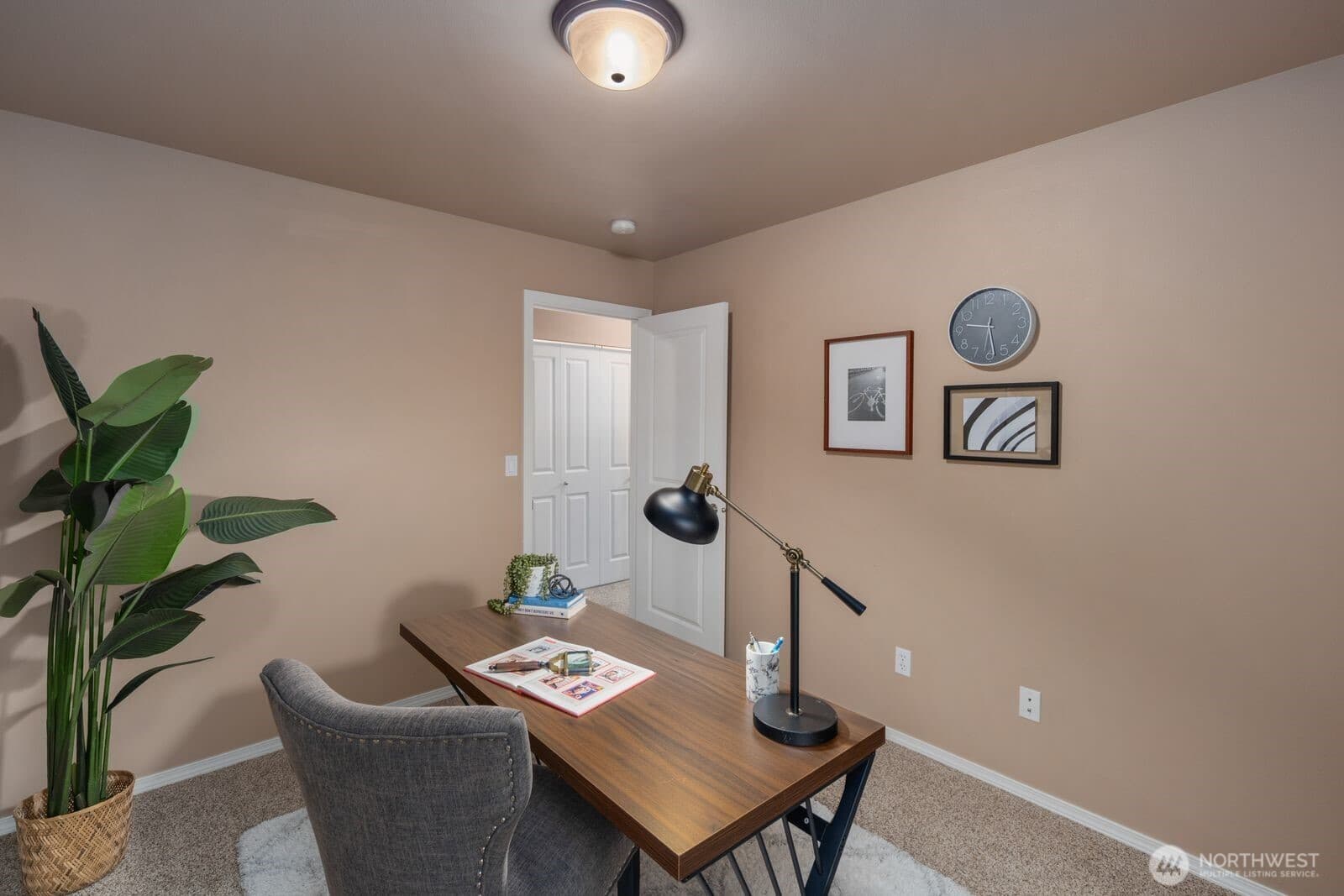 Property photo 24