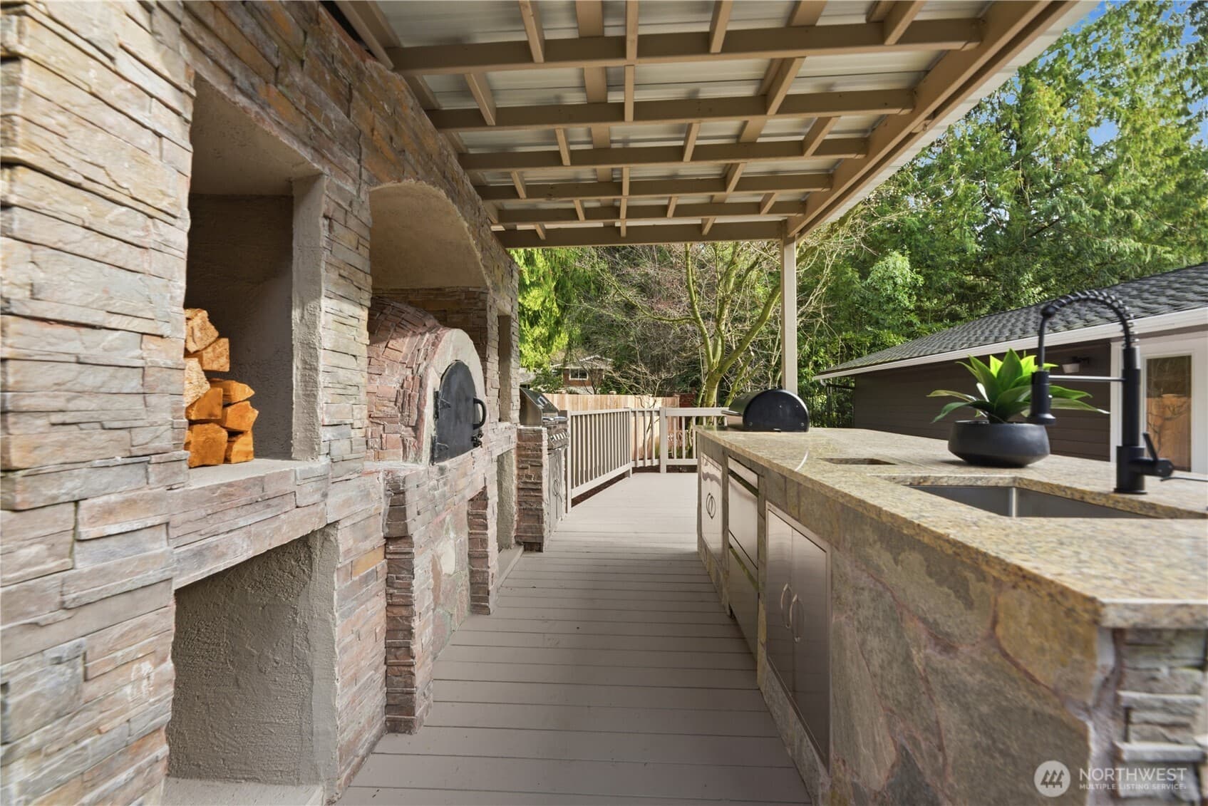 Property photo 31