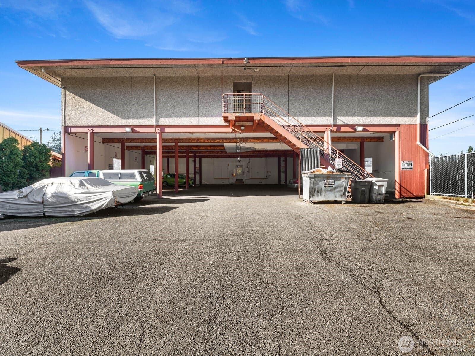 Property photo 8