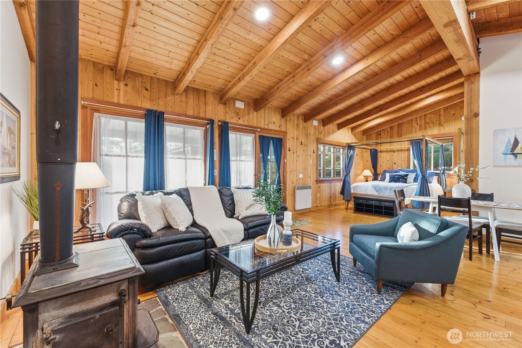 Property photo 32