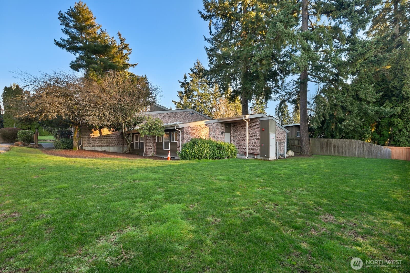 Property photo 35