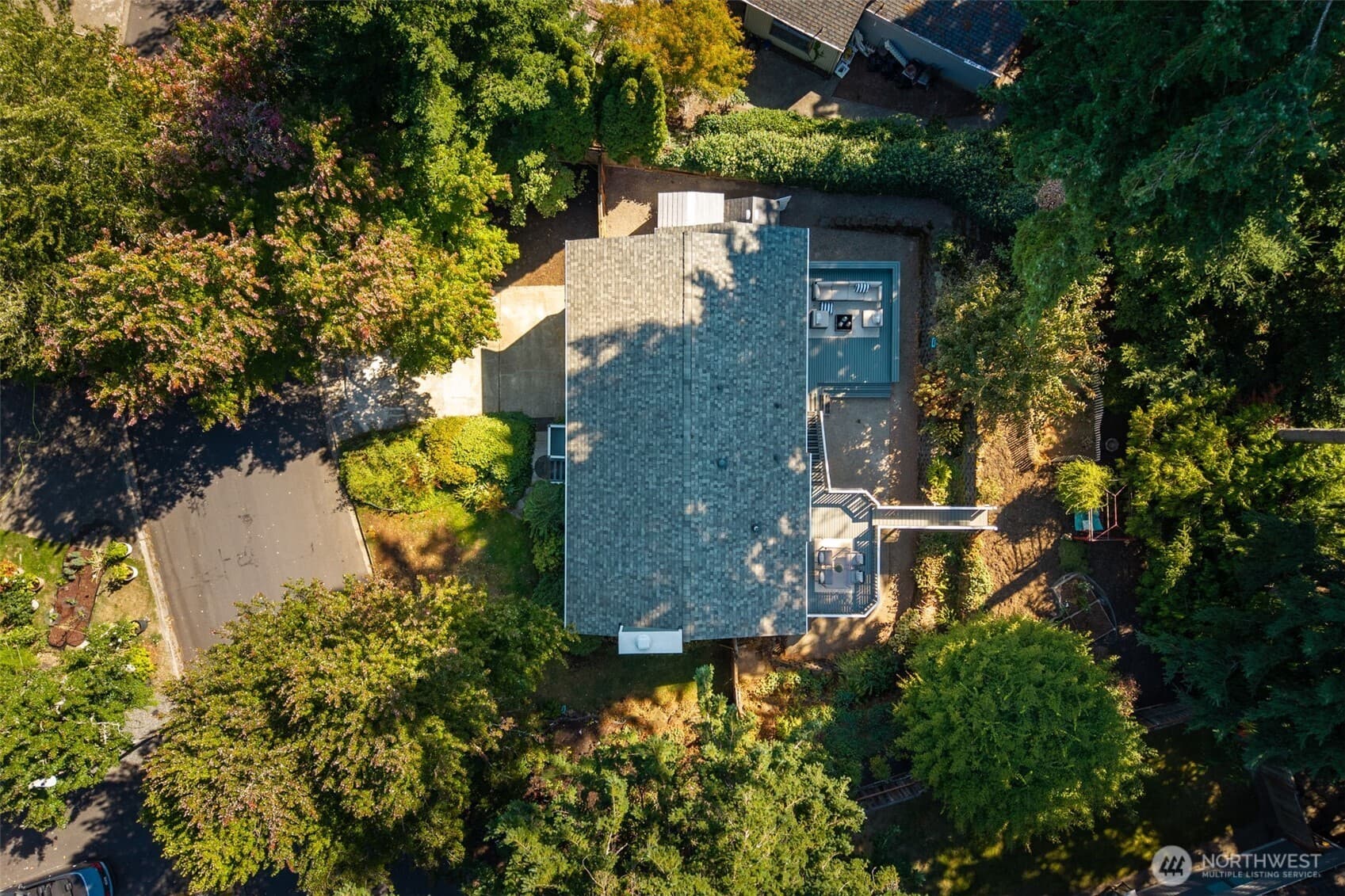 Property photo 33