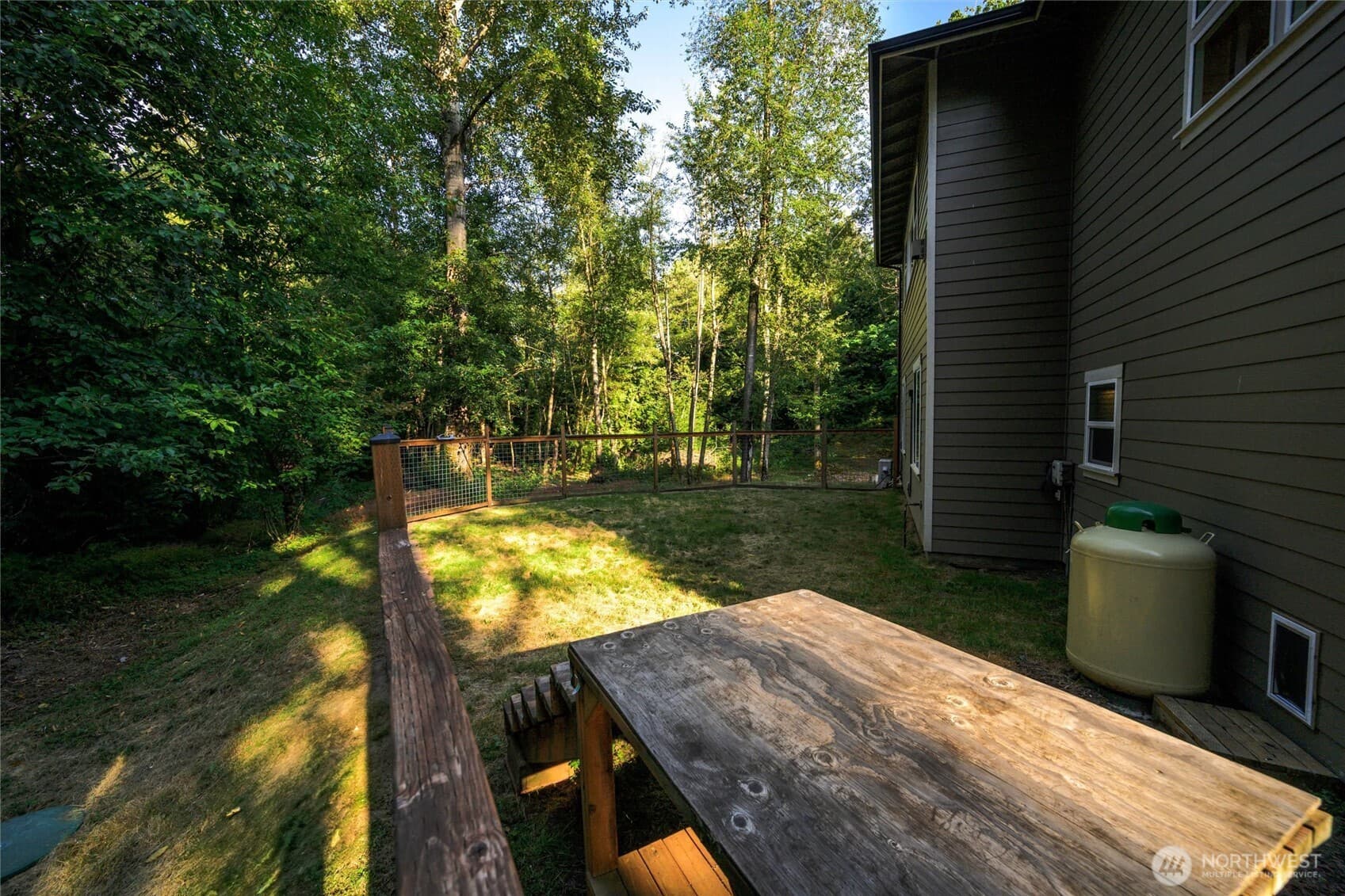 Property photo 32