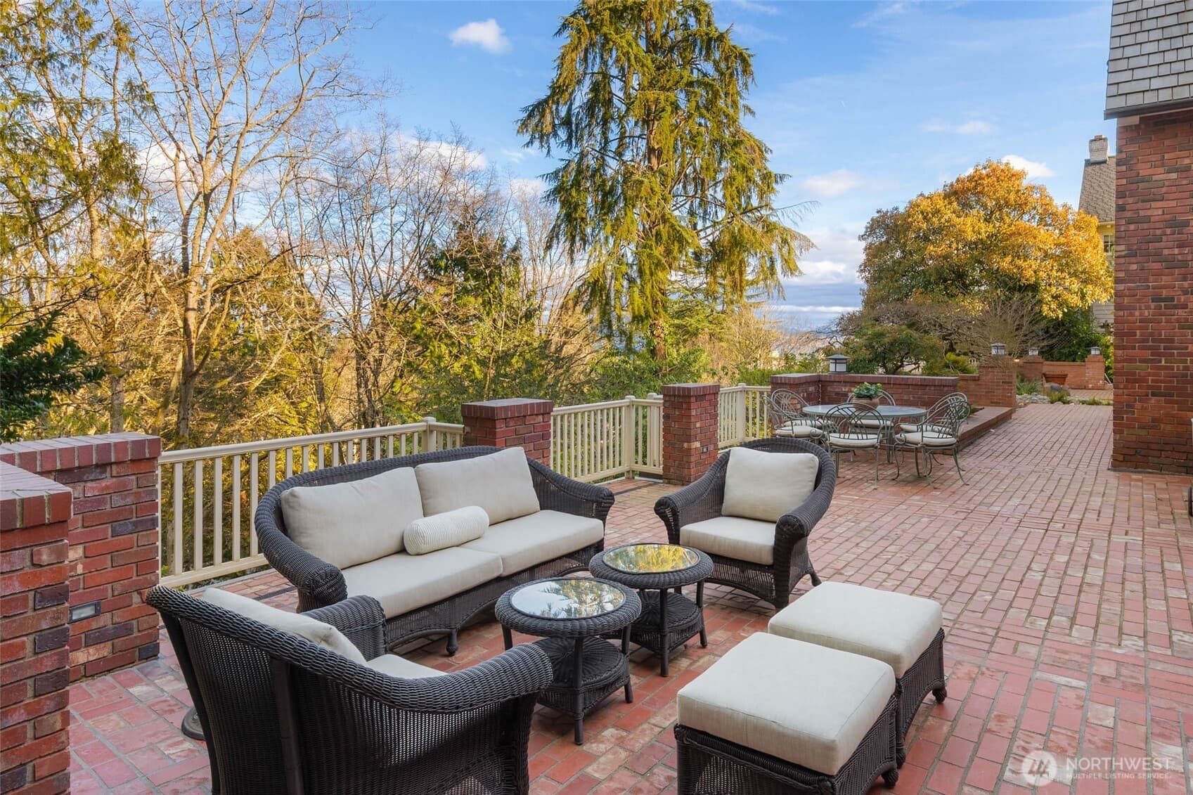 Property photo 28