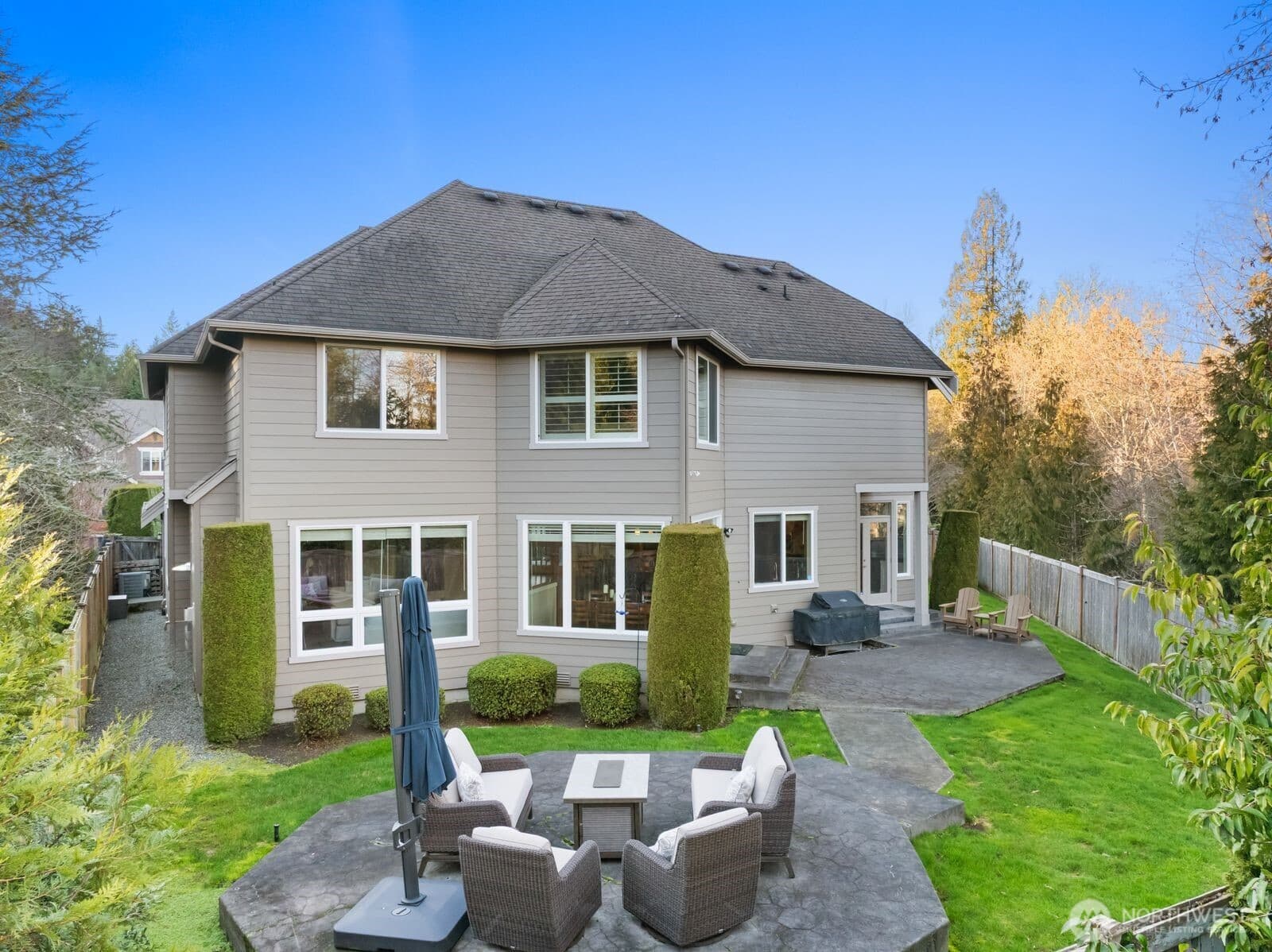 Property photo 33