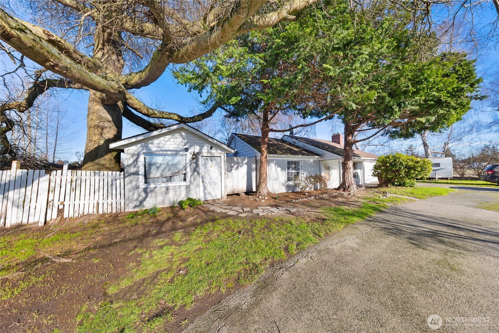 Property photo 33