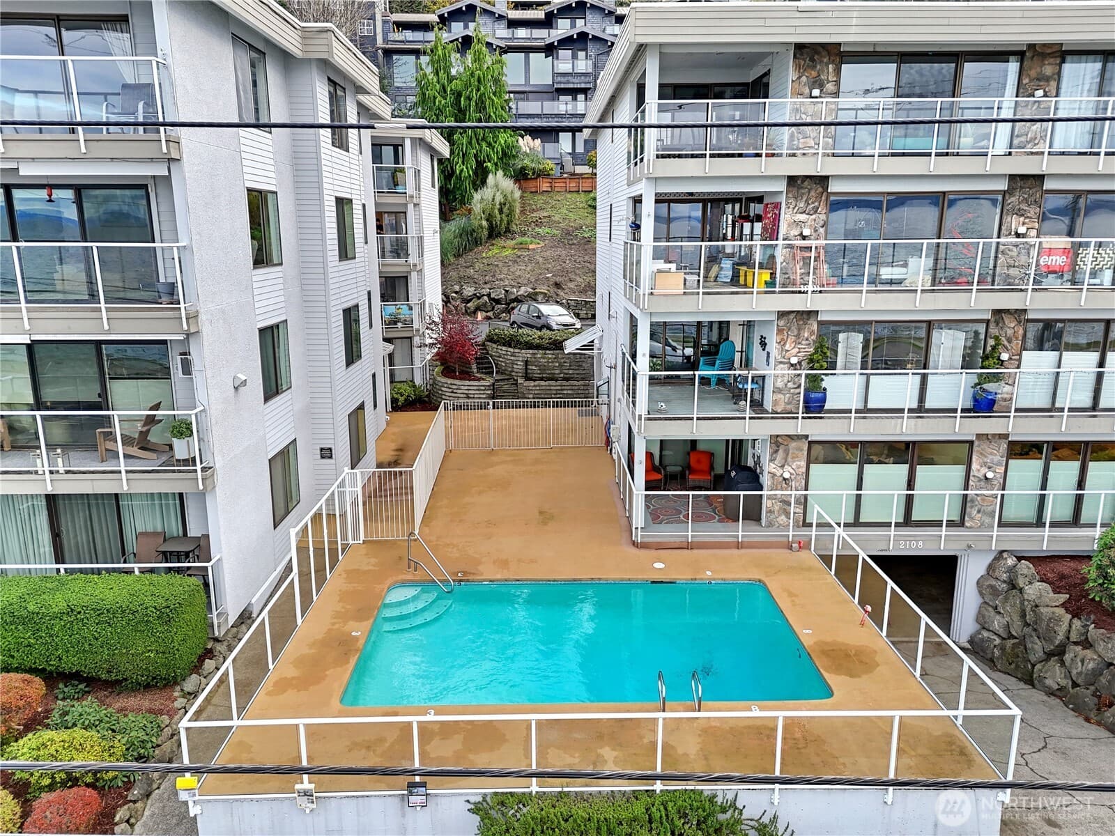 Property photo 37