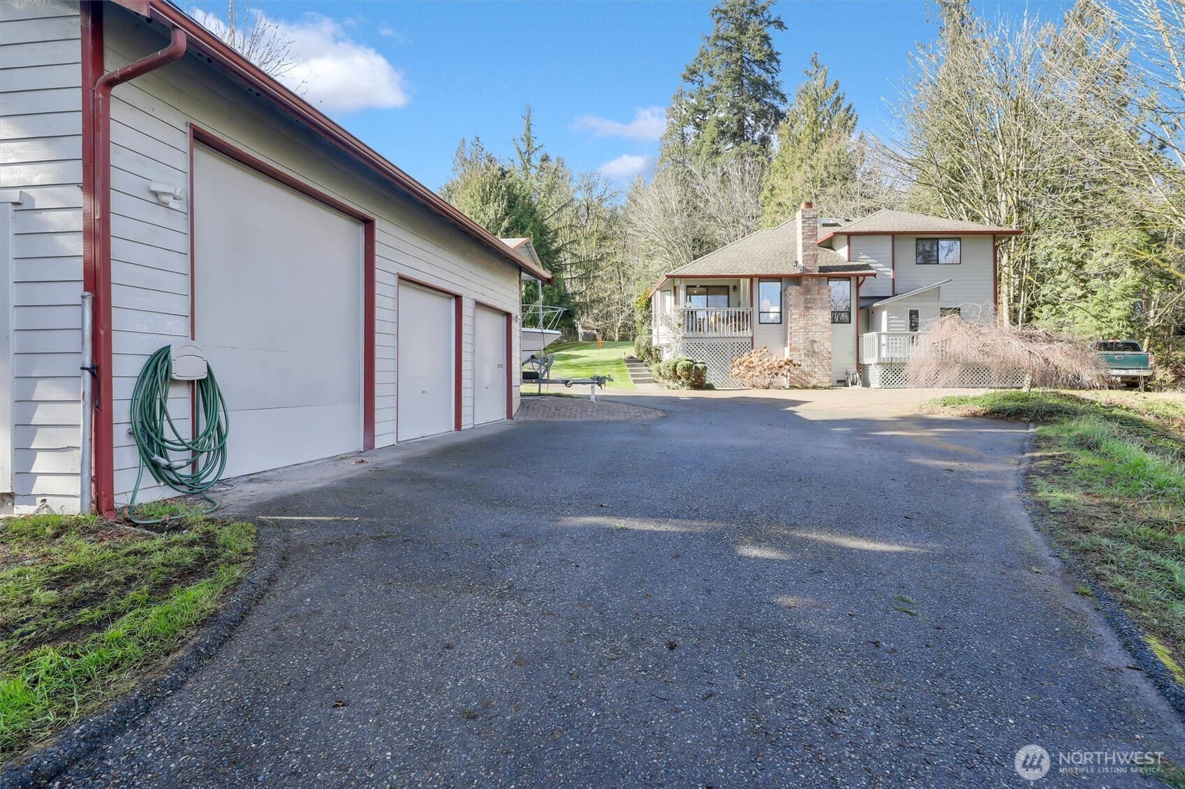 Property photo 32