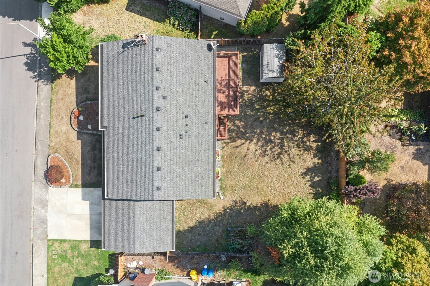Property photo 32