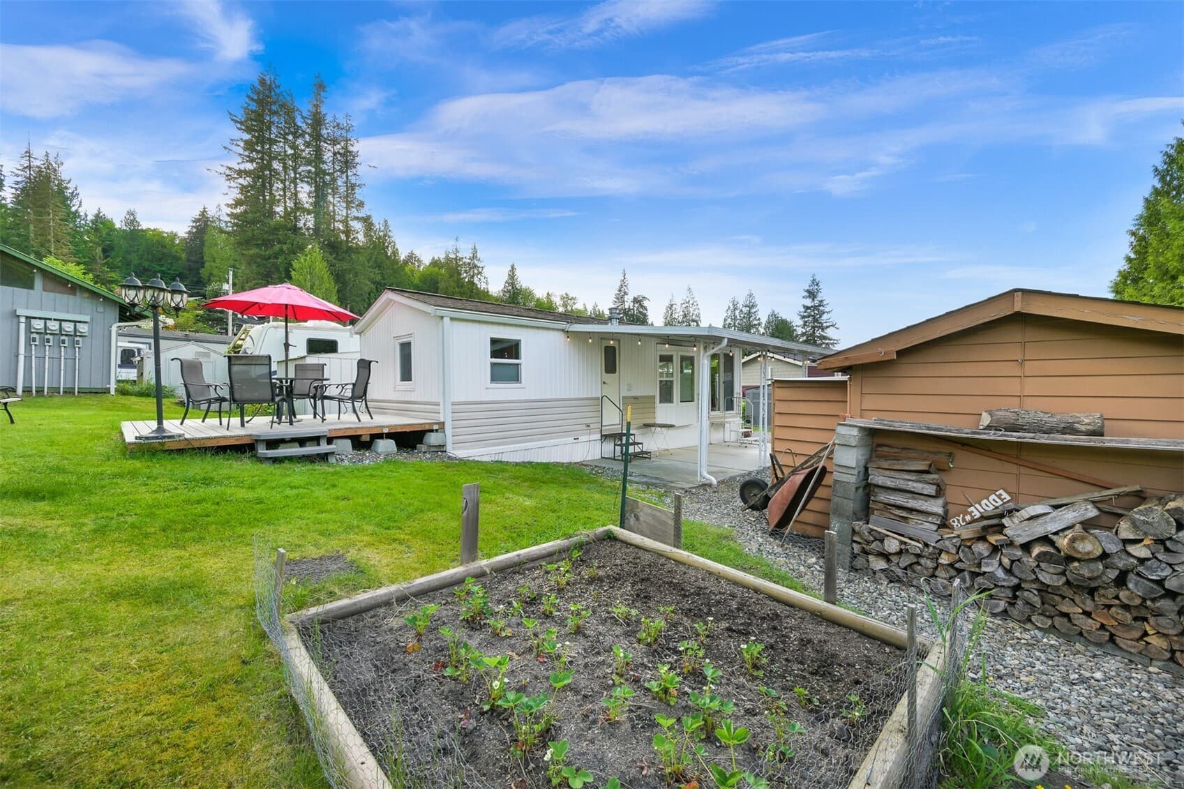 Property photo 25