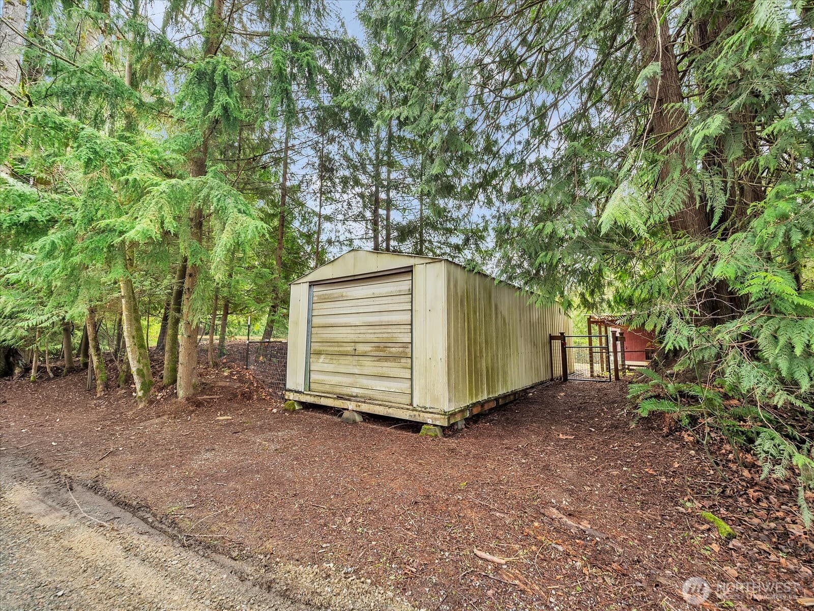 Property photo 28