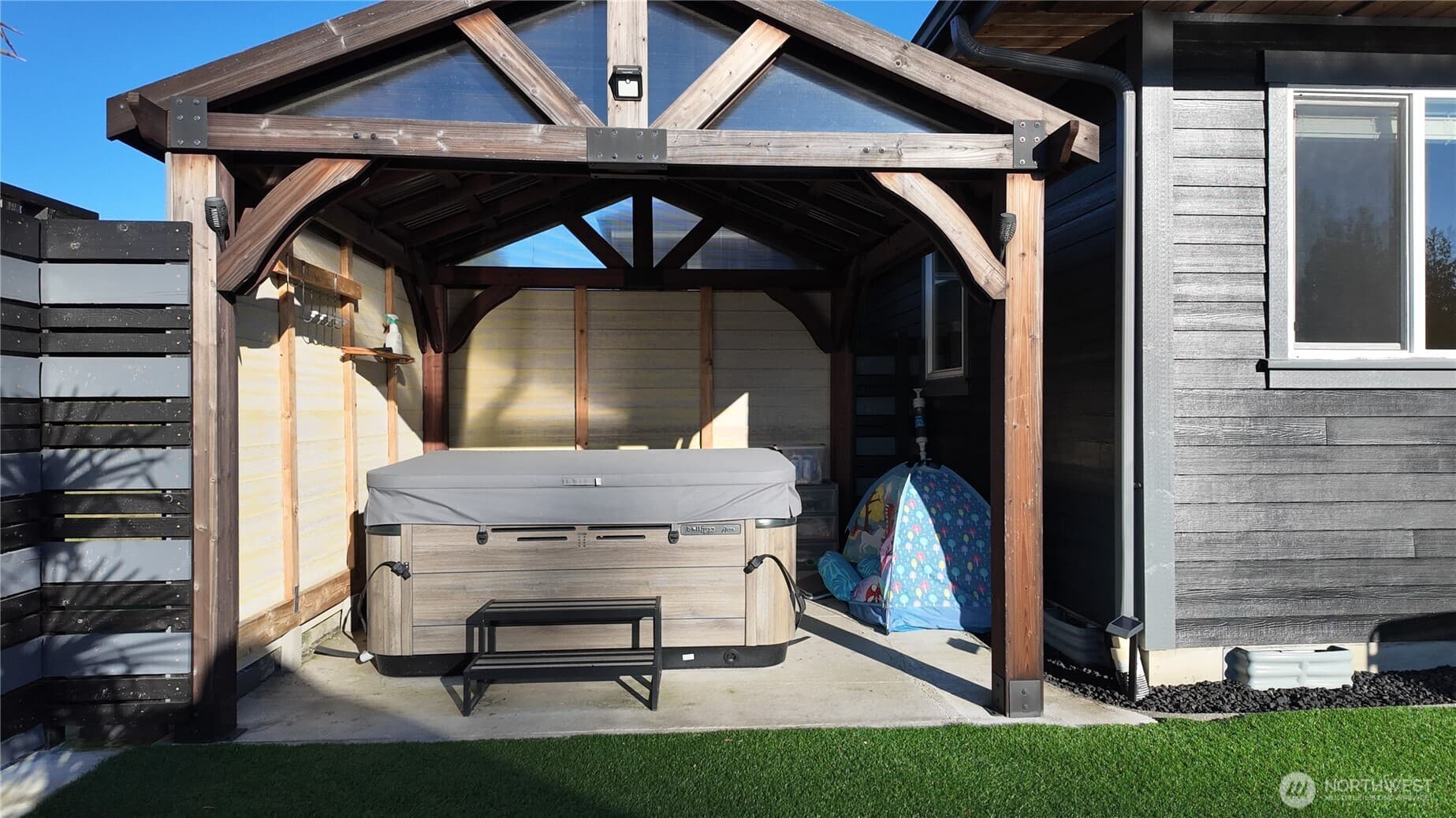 Property photo 35