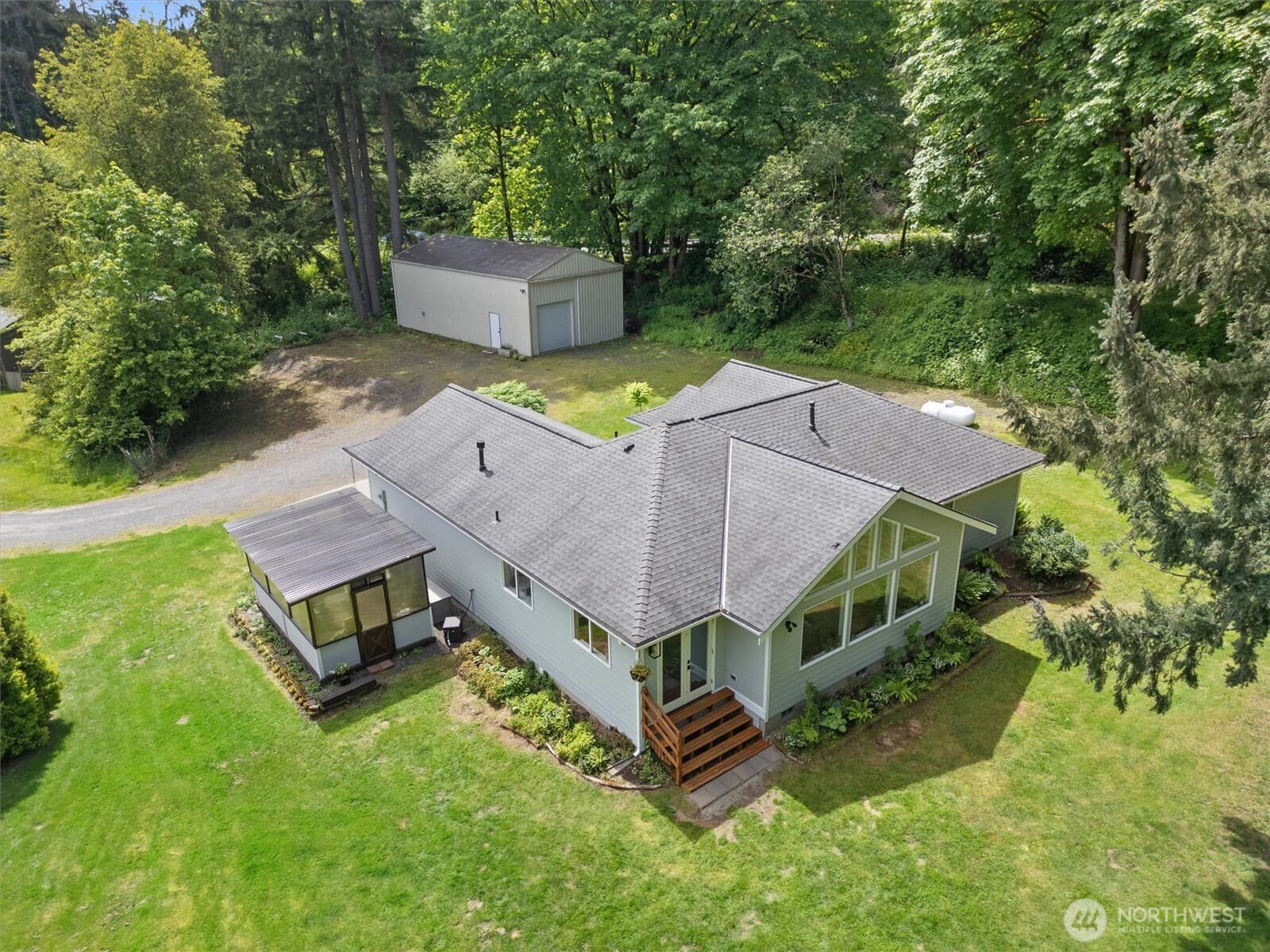 Property photo 28
