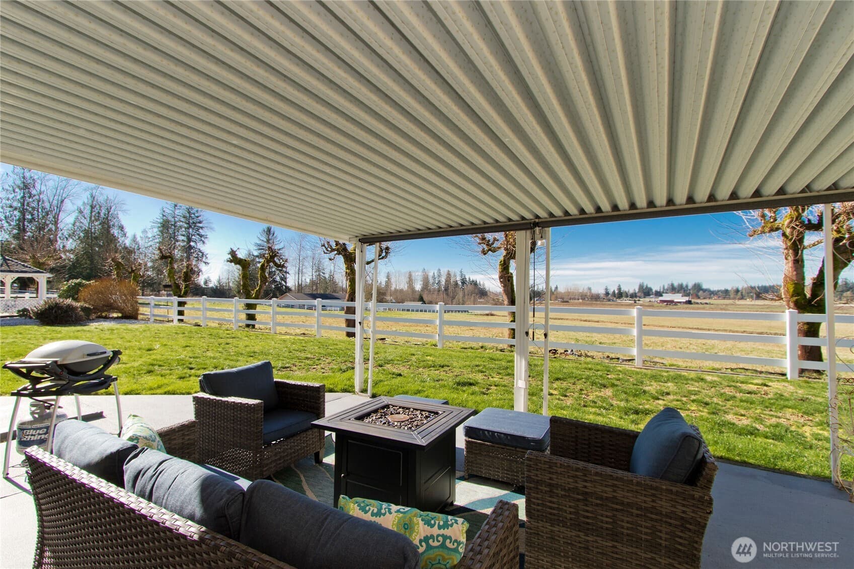 Property photo 38