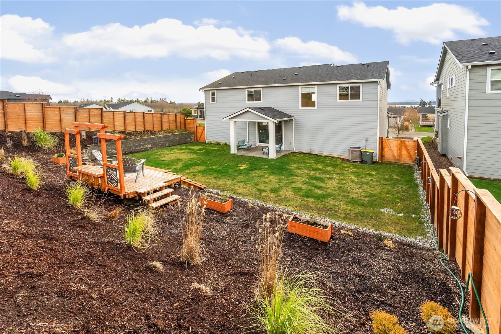 Property photo 35