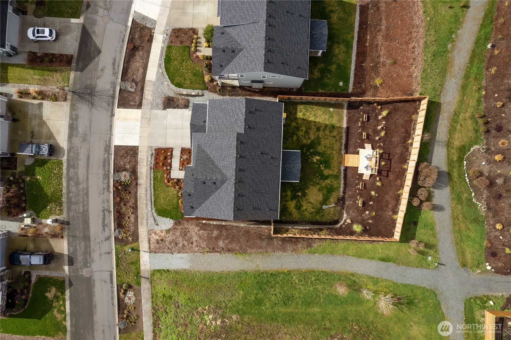Property photo 38