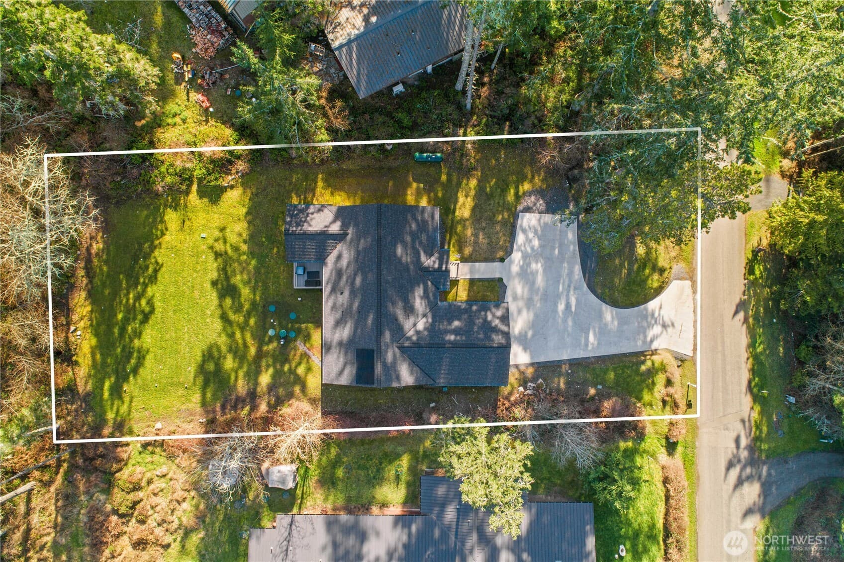 Property photo 32