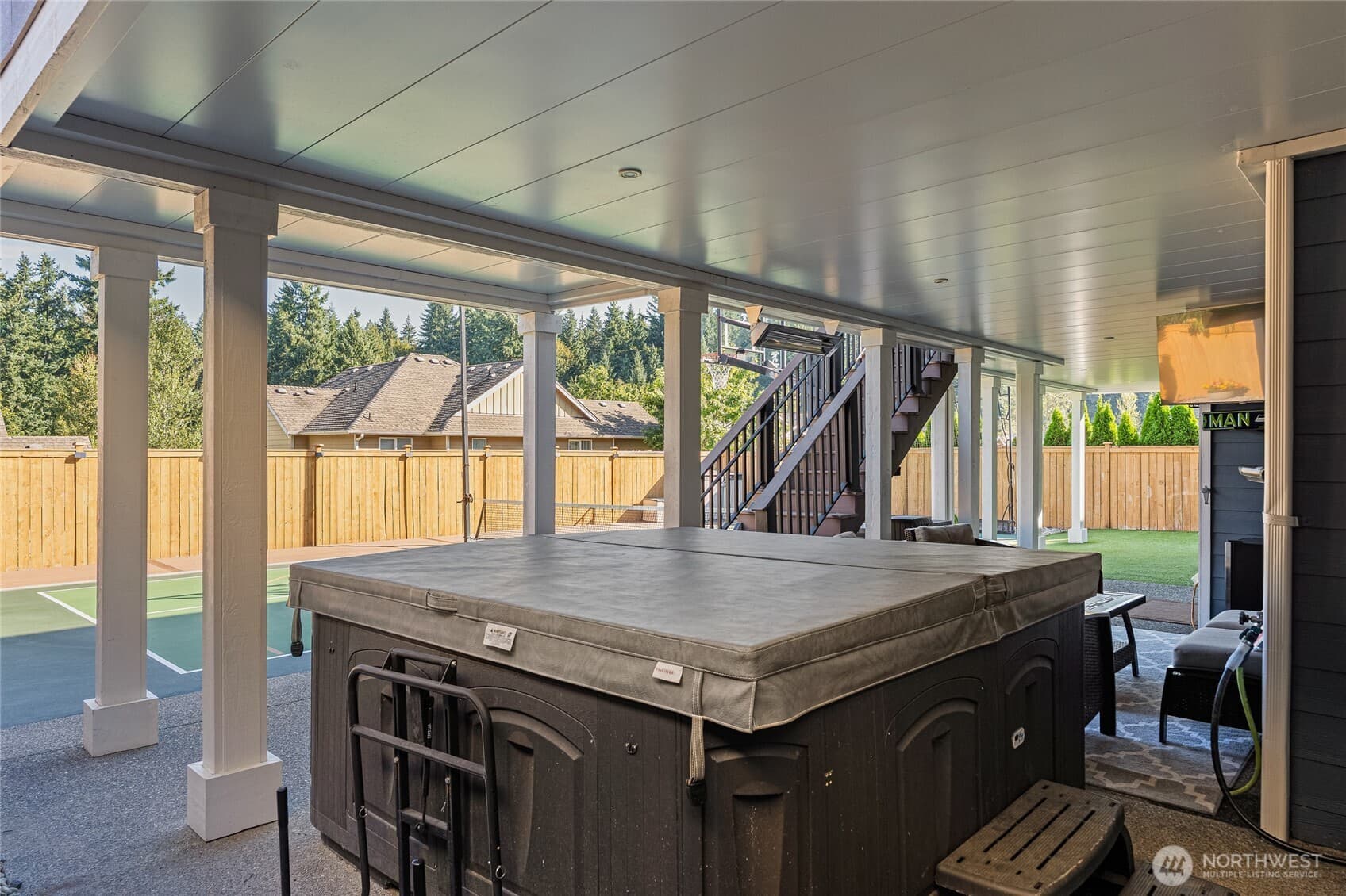 Property photo 32
