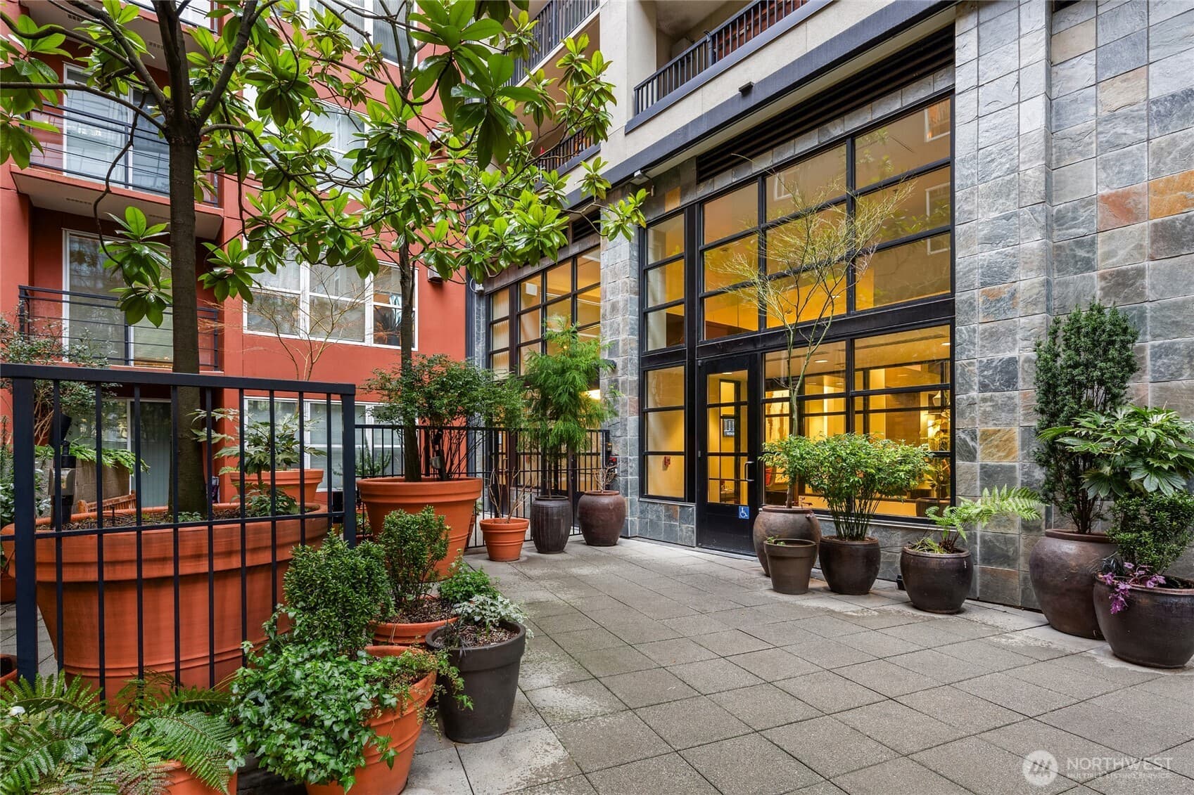 Property photo 28