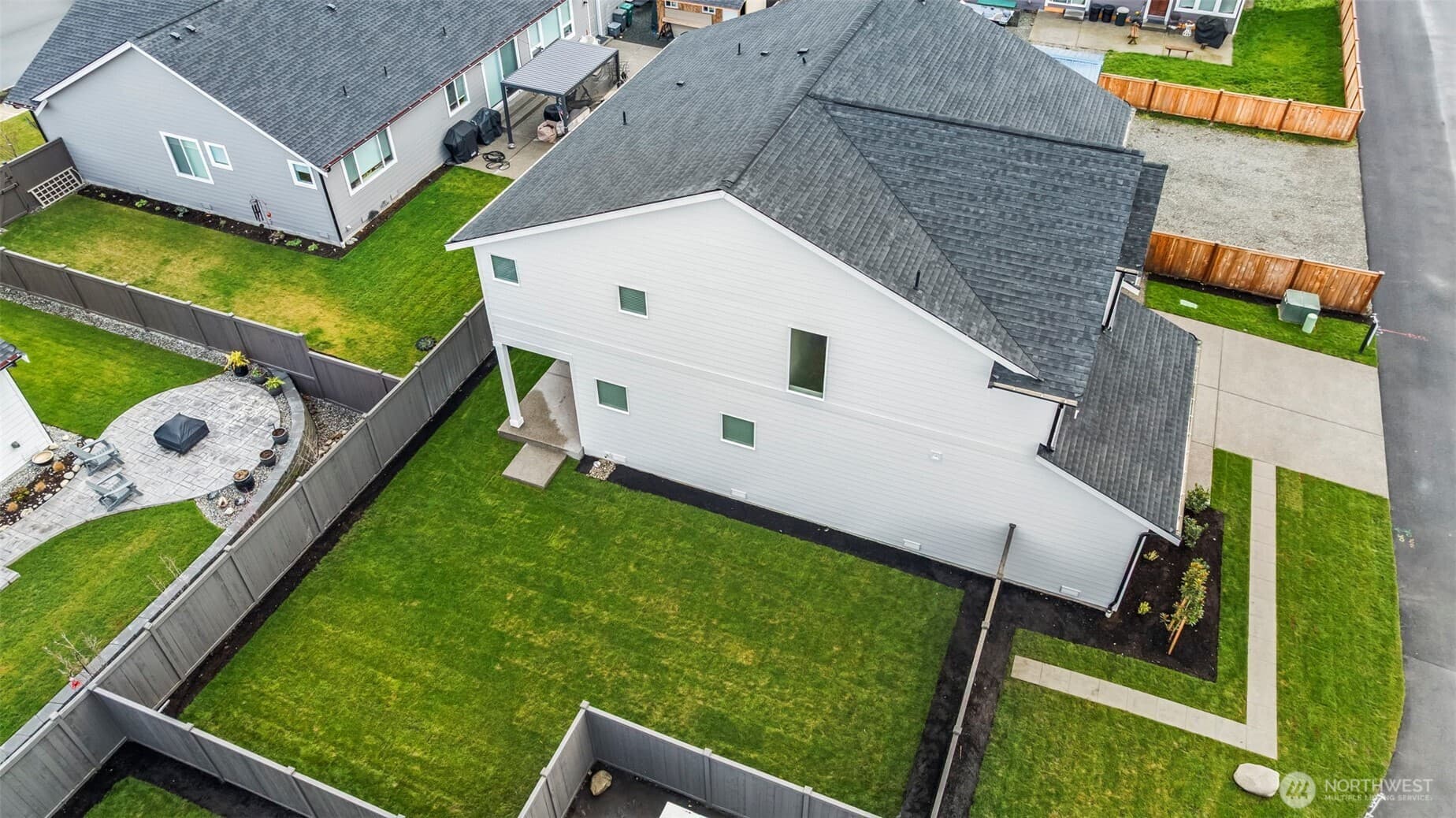 Property photo 38