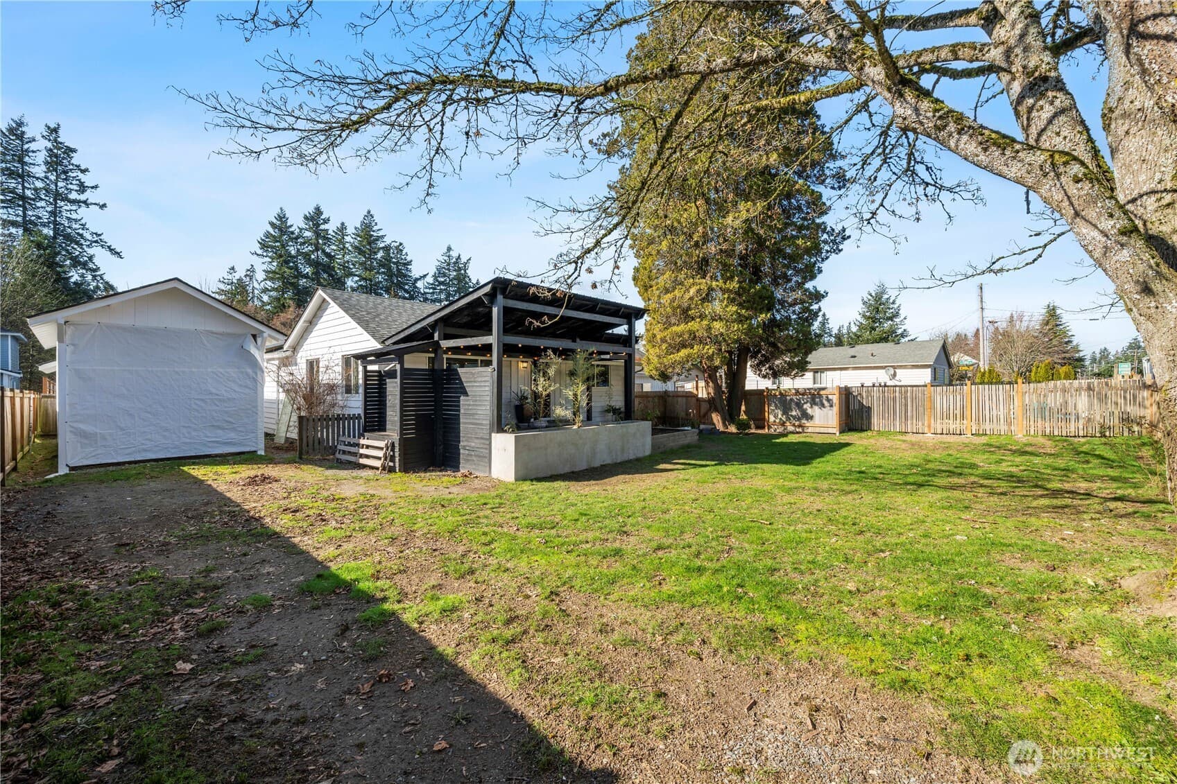 Property photo 38