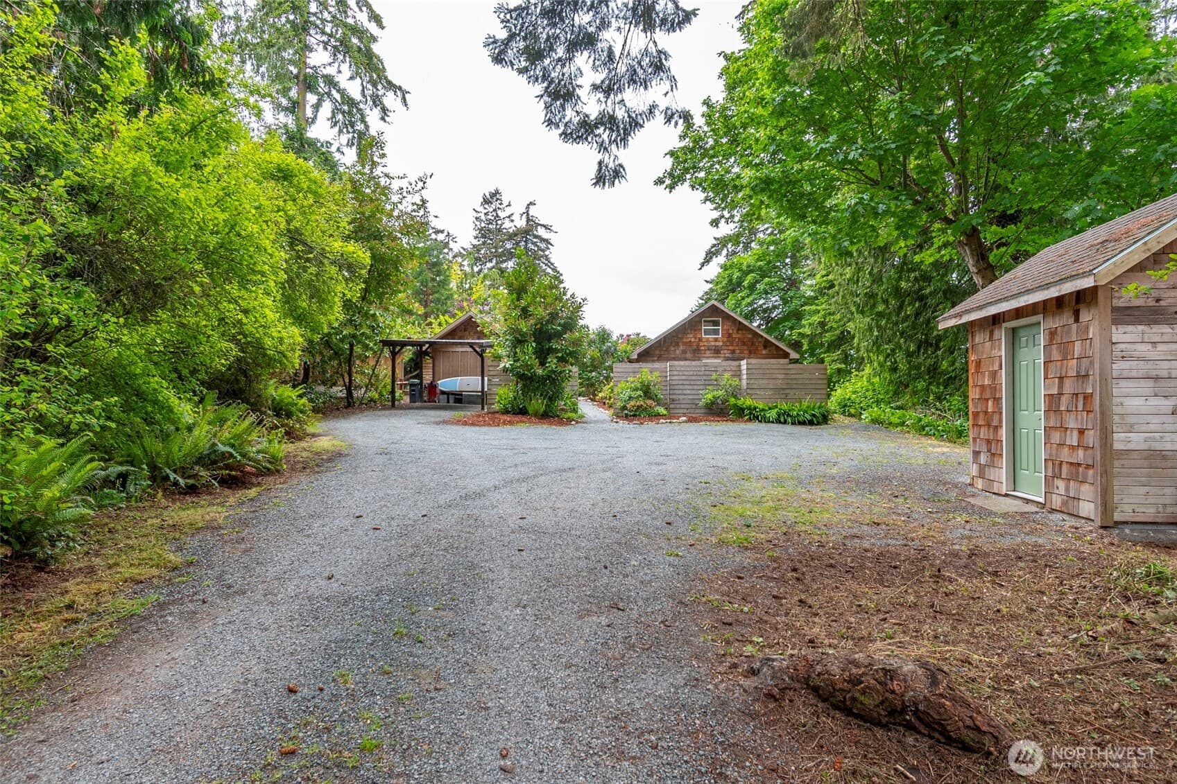 Property photo 32