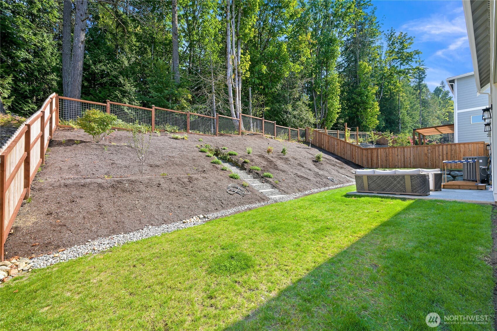 Property photo 35